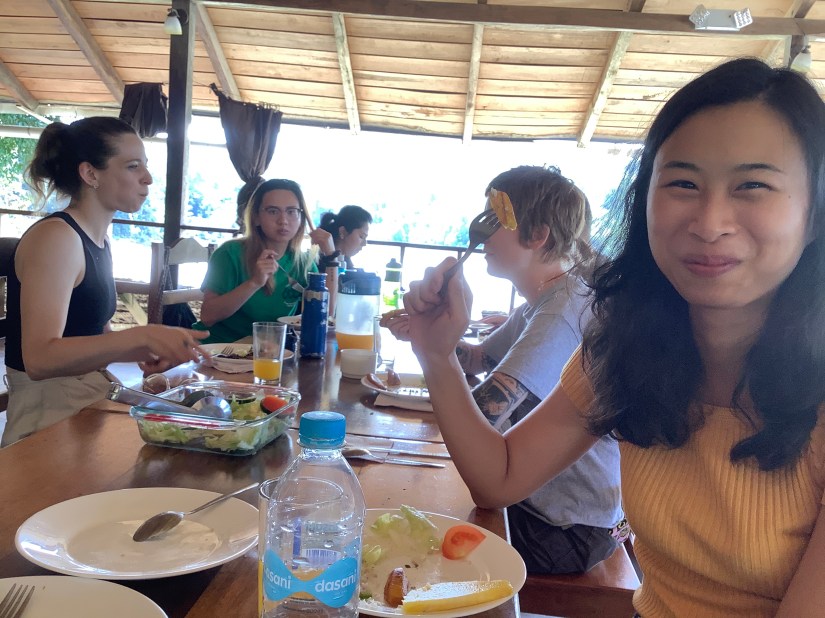 克丘亞學校的午餐時間